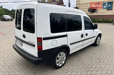 Минивэн Opel Combo 2005 в Золочеве