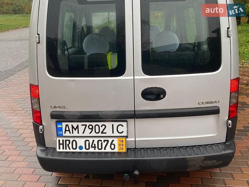 Мінівен Opel Combo 2005 в Звягелі фото 10 Мінівен Opel Combo 2005 в Звягелі