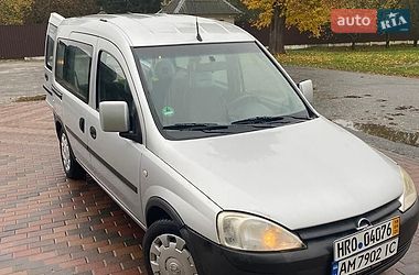 Мінівен Opel Combo 2005 в Звягелі фото 4 Мінівен Opel Combo 2005 в Звягелі