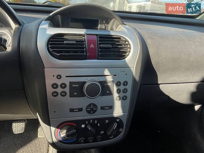 Минивэн Opel Combo 2006 в Киверцах