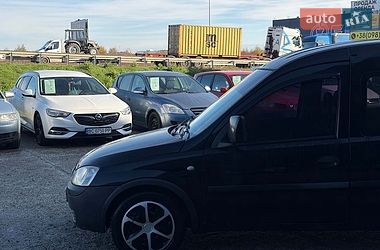 Минивэн Opel Combo 2006 в Львове