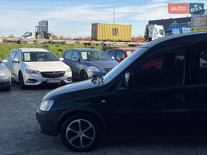 Минивэн Opel Combo 2006 в Львове