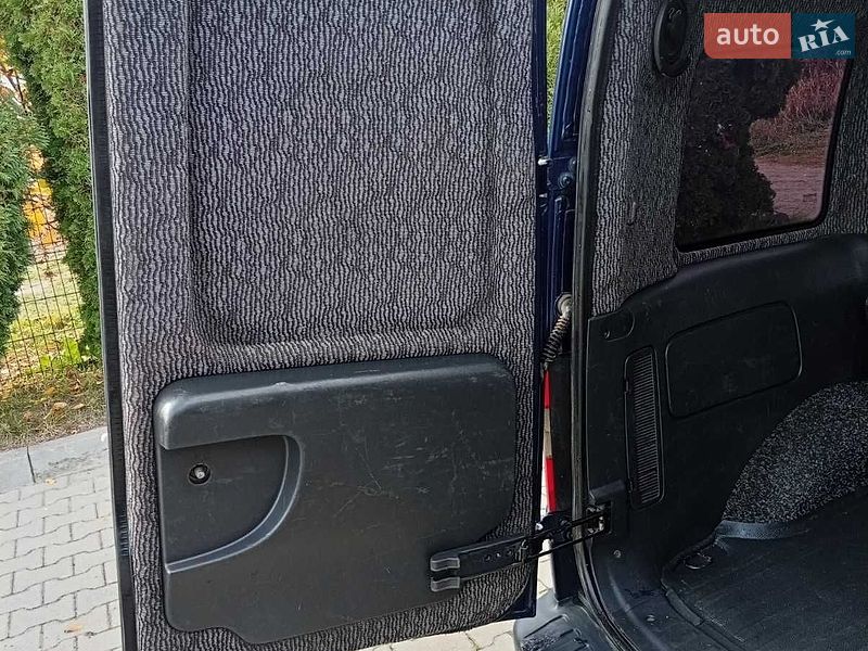 Минивэн Opel Combo 2009 в Черновцах
