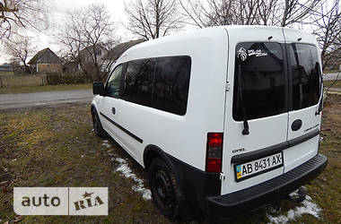 Грузопассажирский фургон Opel Combo 2006 в 