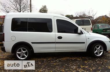 Универсал Opel Combo 2007 в Киеве