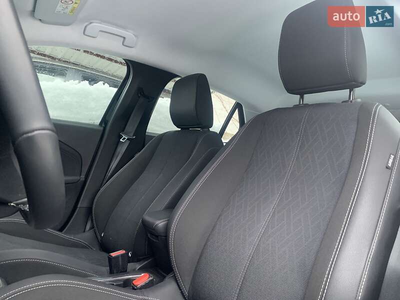 Хэтчбек Opel Corsa-e 2022 в Киеве