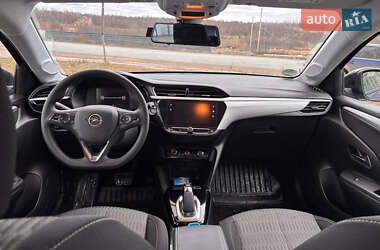 Хэтчбек Opel Corsa-e 2021 в 