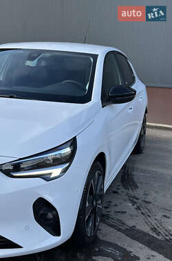 Хэтчбек Opel Corsa-e 2020 в 