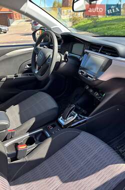 Хэтчбек Opel Corsa-e 2021 в 