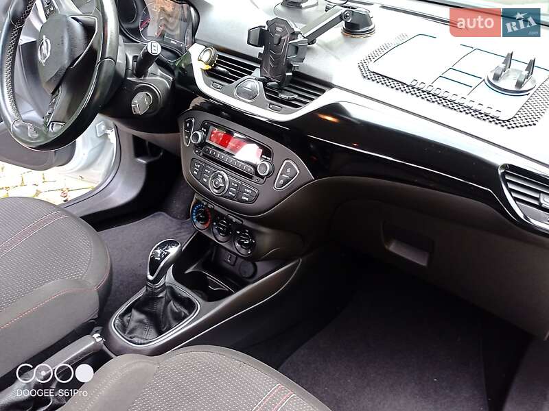 Хетчбек Opel Corsa-e 2016 в Снятині