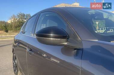 Хэтчбек Opel Corsa-e 2020 в 