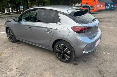 Хэтчбек Opel Corsa-e 2020 в 