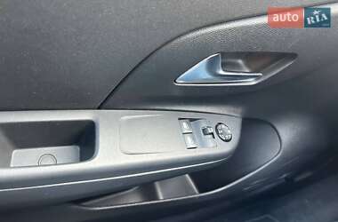 Хетчбек Opel Corsa-e 2020 в 