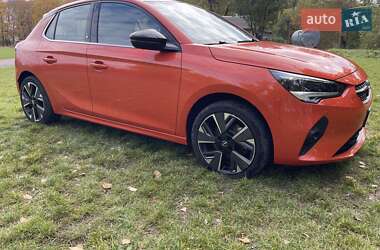 Хэтчбек Opel Corsa-e 2020 в 