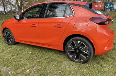 Хэтчбек Opel Corsa-e 2020 в 