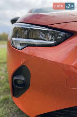 Хэтчбек Opel Corsa-e 2020 в 