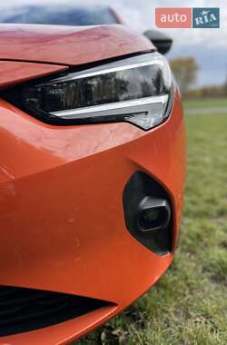 Хэтчбек Opel Corsa-e 2020 в 