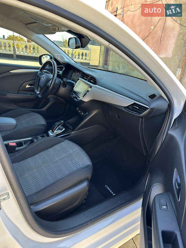 Хэтчбек Opel Corsa-e 2021 в Снятине