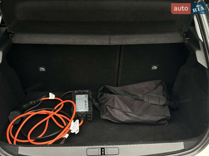 Хэтчбек Opel Corsa-e 2020 в Львове