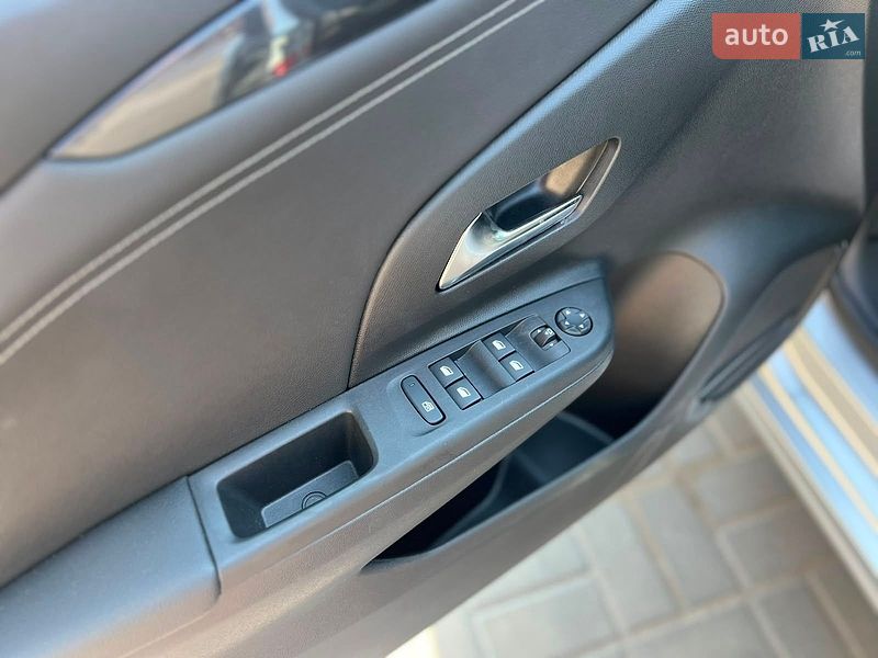 Хэтчбек Opel Corsa-e 2022 в Ковеле