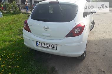 Купе Opel Corsa 2012 в Івано-Франківську