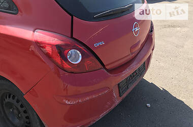 Хэтчбек Opel Corsa 2007 в Киеве