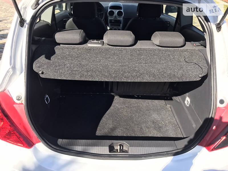 Хетчбек Opel Corsa 2008 в Львові фото 19 Хетчбек Opel Corsa 2008 в Львові