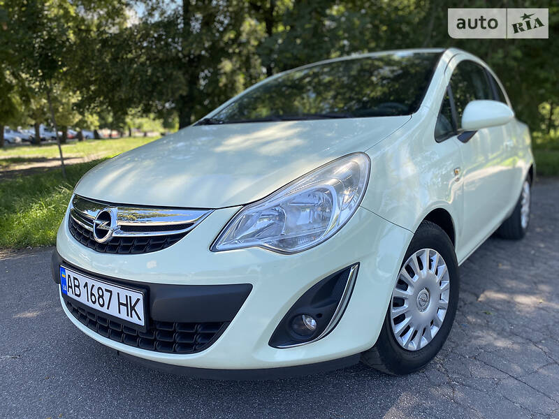 Хетчбек Opel Corsa 2011 в Вінниці
