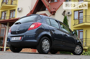 Хетчбек Opel Corsa 2007 в 