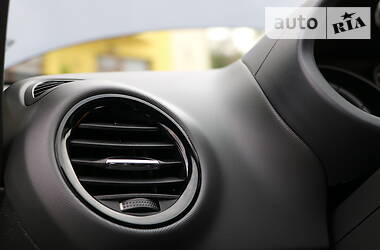 Хетчбек Opel Corsa 2007 в 