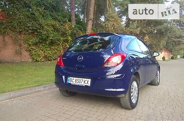 Хэтчбек Opel Corsa 2009 в Львове