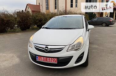 Хэтчбек Opel Corsa 2012 в Тернополе