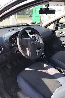 Хэтчбек Opel Corsa 2008 в Нововолынске
