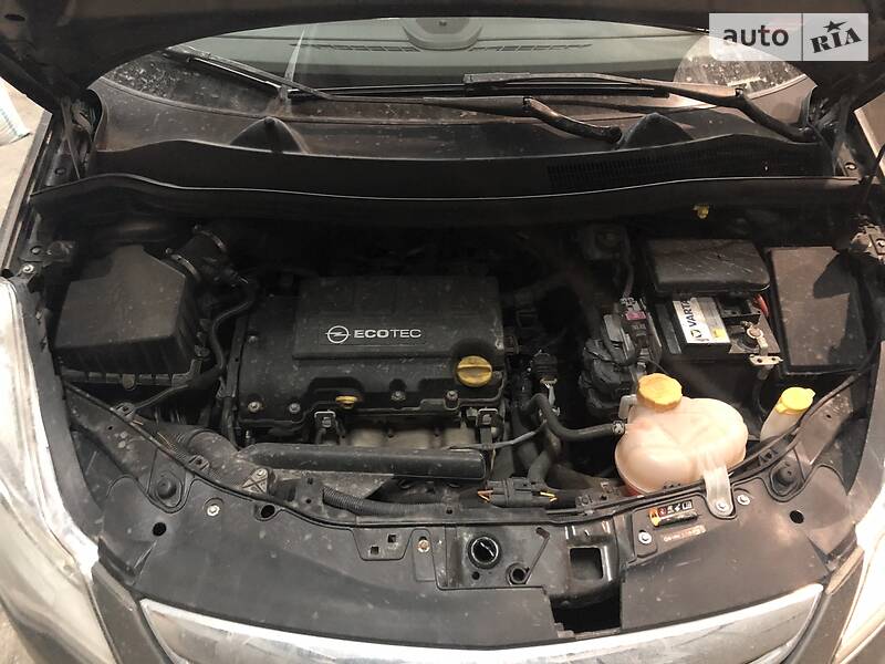 Хэтчбек Opel Corsa 2013 в Днепре