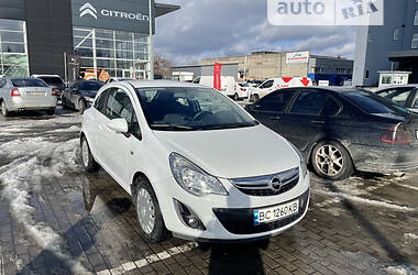 Хетчбек Opel Corsa 2011 в Львові