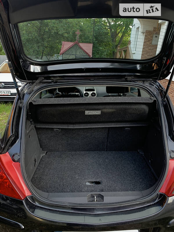 Хэтчбек Opel Corsa 2008 в Черновцах фото 4 Хэтчбек Opel Corsa 2008 в Черновцах