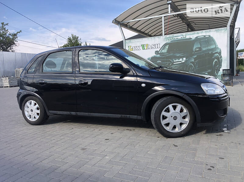 Хэтчбек Opel Corsa 2006 в Коломые