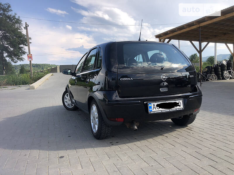 Хэтчбек Opel Corsa 2006 в Коломые