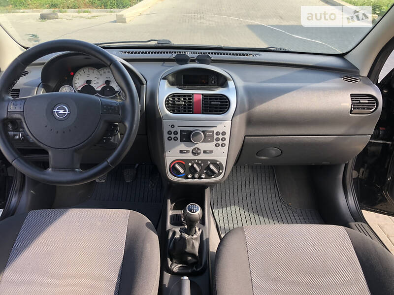 Хетчбек Opel Corsa 2006 в Коломиї