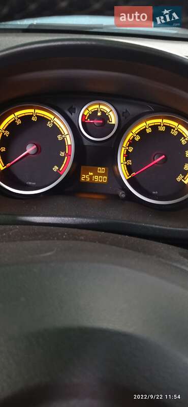 Хэтчбек Opel Corsa 2011 в Белгороде-Днестровском