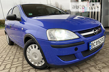 Хэтчбек Opel Corsa 2006 в Дрогобыче