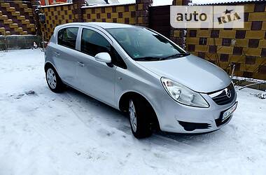 Хэтчбек Opel Corsa 2008 в Полтаве