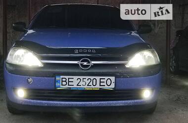 Хэтчбек Opel Corsa 2006 в 