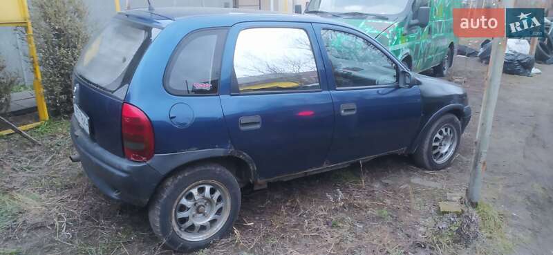 Хетчбек Opel Corsa 1994 в Києві фото 5 Хетчбек Opel Corsa 1994 в Києві