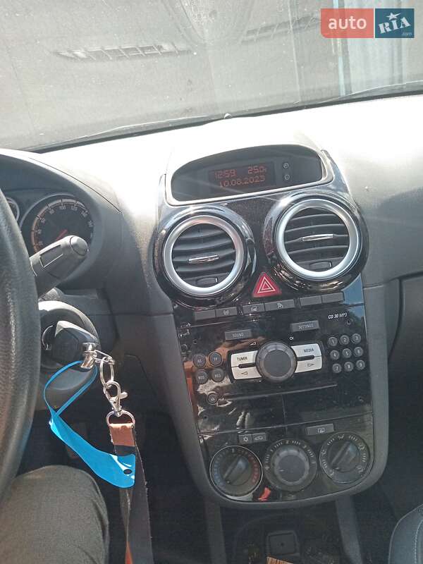 Хэтчбек Opel Corsa 2014 в Ковеле фото 2 Хэтчбек Opel Corsa 2014 в Ковеле