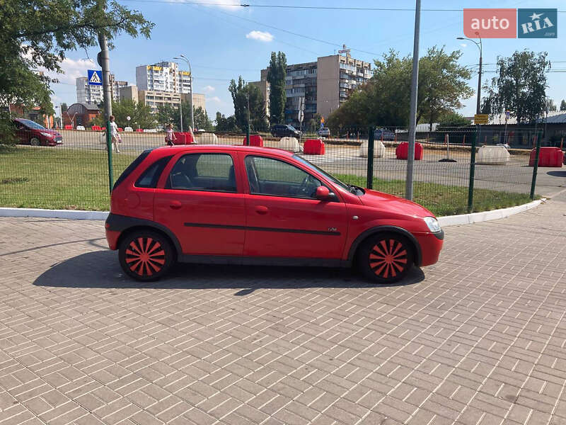 Хетчбек Opel Corsa 2001 в Києві
