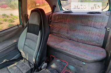 Хэтчбек Opel Corsa 1995 в 