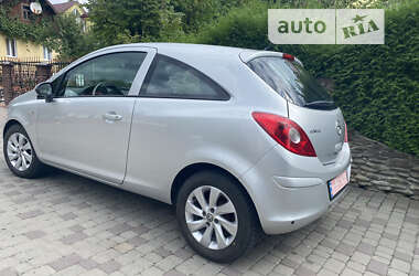 Хетчбек Opel Corsa 2009 в Дніпрі