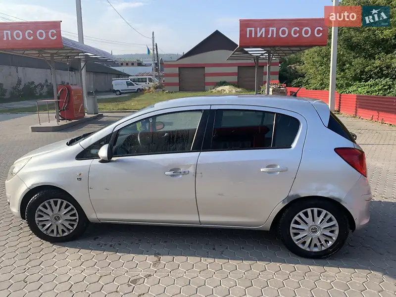 Opel Corsa 2011