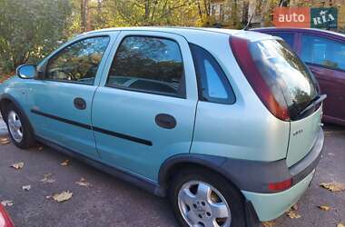 Хэтчбек Opel Corsa 2001 в Днепре